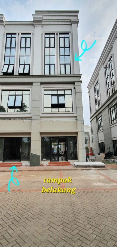 Barang langka: Ruko hoek-gandeng-dua muka di Sedayu City, Kelapa Gading