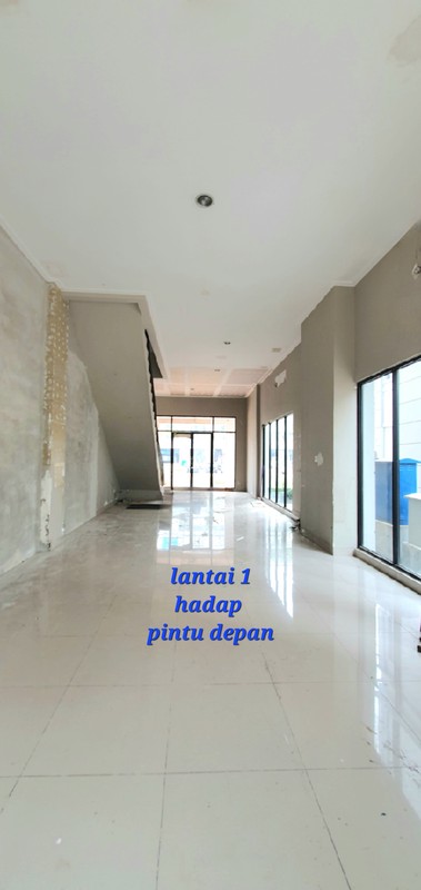 Barang langka: Ruko hoek-gandeng-dua muka di Sedayu City, Kelapa Gading