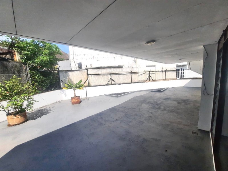 DIJUAL CEPAT! RUMAH LUAS LOKASI STRATEGIS DI PONDOK INDAH