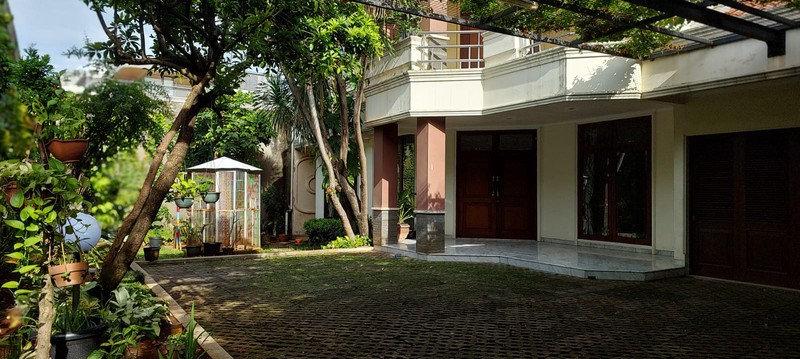[DIsewa} Rumah 2 Lantai Siap Huni dengan Hunian Nyaman dan Asri @Kebayoran Baru, Jakarta Selatan