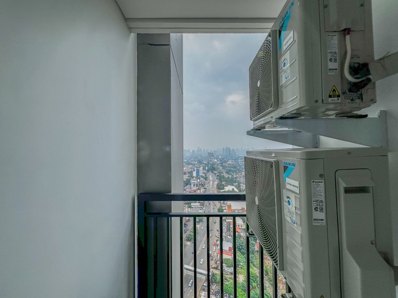 Antasari Place 1 BR L Shape: Tinggal Selangkah dari Kemang & Kebayoran Baru, Akses Mudah ke Jagakarsa