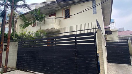 Rumah 2 Lantai Siap Huni dengan Hunian Nyaman dan Asri @Cilandak, Jakarta Selatan