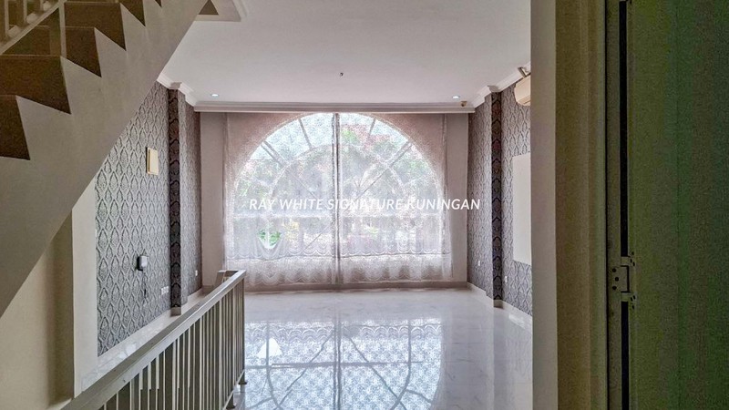 Ruko Strategis 3 Lantai di Grand Galaxy City, Bekasi