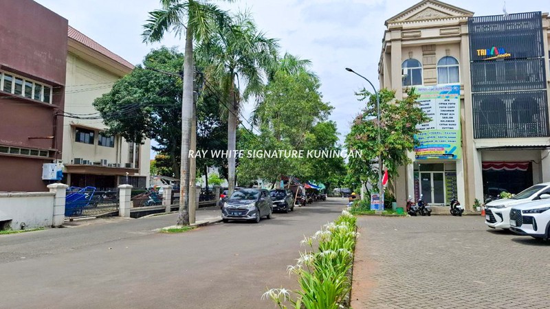 Ruko Strategis 3 Lantai di Grand Galaxy City, Bekasi