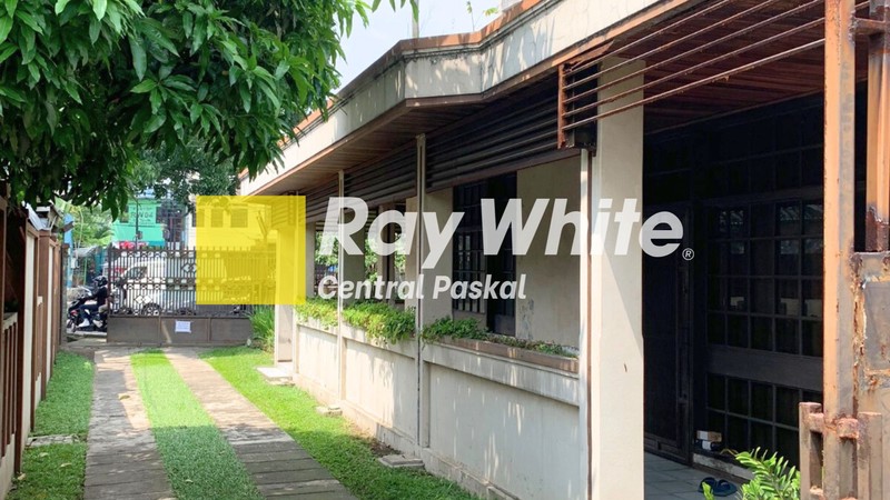 Rumah Utama dan Kost-an Aktif 9 Kamar di Mainroad Terusan Buah Batu Kota Bandung