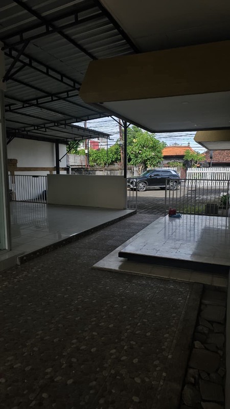 FOR SALE - Rare 900 sqm Land + 200 m2 House in Exclusive Renon, Denpasar - BALI