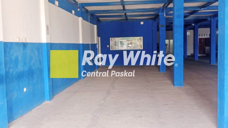 Ruang Usaha Serba Guna 3 Lantai di Kawasan Cimahi Tengah