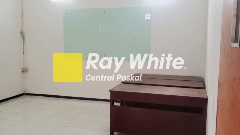 Ruang Usaha Serba Guna 3 Lantai di Kawasan Cimahi Tengah