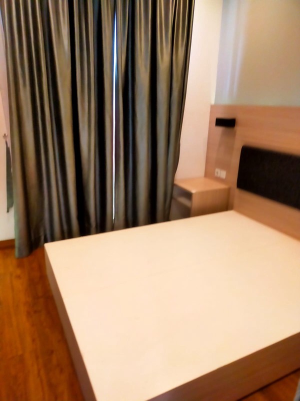 Rumah 2 Lantai, Bagus, Cantik Siap huni Lokasi strategis di Bintaro Sektor 9