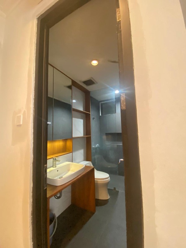 Rumah 2 Lantai, Bagus, Cantik Siap huni Lokasi strategis di Bintaro Sektor 9