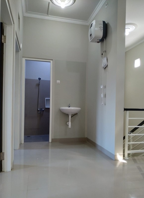 Dijual Rumah Baru 2 Lantai di Krodan, Maguwoharjo, Lokasi Emas Investasi