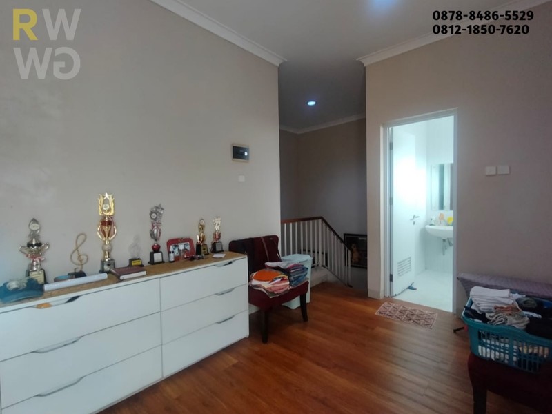 Rumah Dijual di Grand Wisata - Lemonade Garden, 2 Lantai, Lokasi Strategis Boulevard