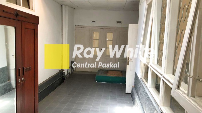 Rumah Cocok Jadi Ruang Usaha di Mainroad Pajajaran Kota Bandung