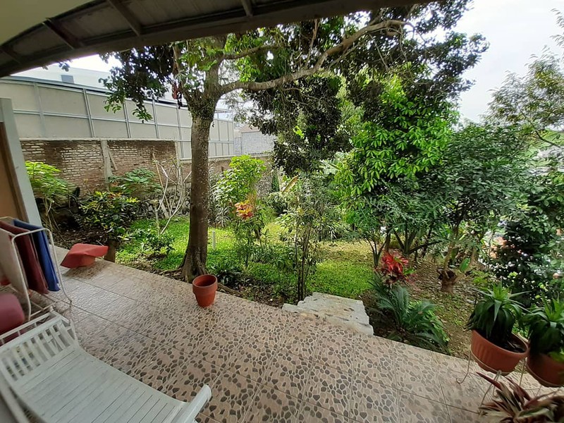 Rumah Asri Terawat di Komplek Cibaligo Permai