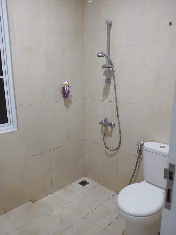 Flash Sale. Rumah Cluster Elit Azzura Vanya Park, BSD