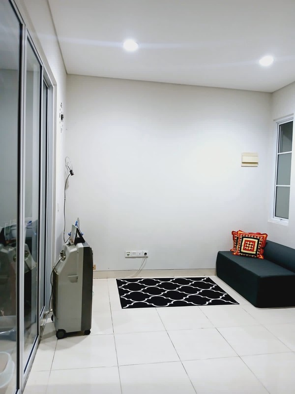 Flash Sale. Rumah Cluster Elit Azzura Vanya Park, BSD