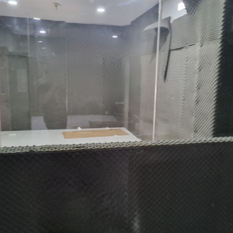 Gedung 4 Lantai Jl Boulevard Raya, Kelapa Gading Luas 10x20m2