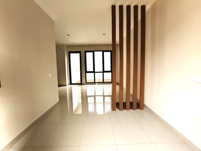 Turun Harga Rumah Baru Kota wisata