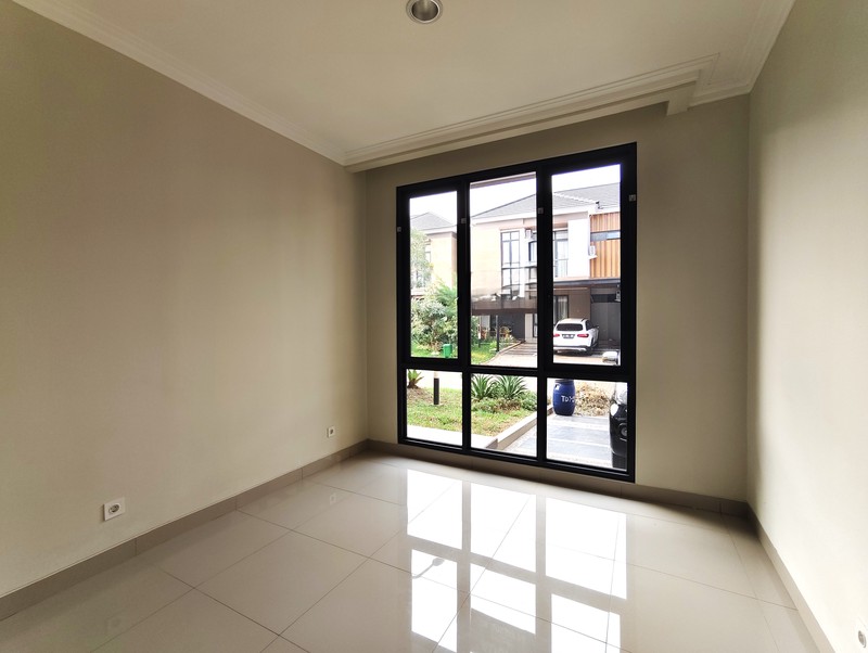 Turun Harga Rumah Baru Kota wisata