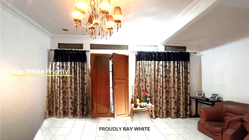 Rumah Murah Pondok Indah dekat Tol & MRT, Harga Mendekati NJOP 6.5M Nego