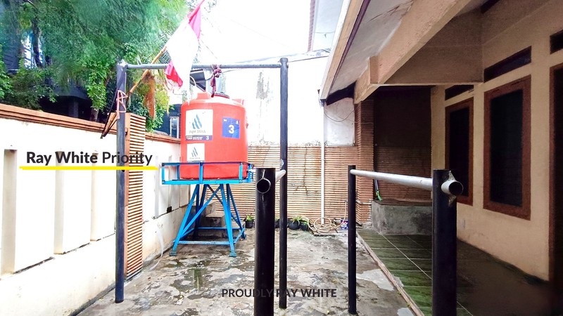 Rumah Murah Pondok Indah dekat Tol & MRT, Harga Mendekati NJOP 6.5M Nego