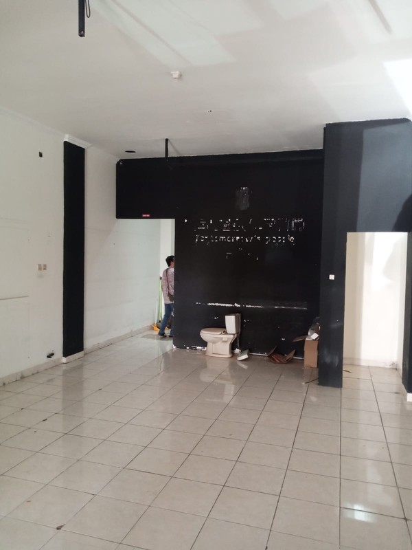 Disewakan Ruko 2 Lantai Diarea Bisnis & Kuliner Seturan Raya, Caturtunggal, Depok, Sleman