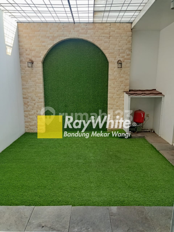 For Sale Rumah 2 Lantai Bagus Furnished di Cherry Field, Bandung