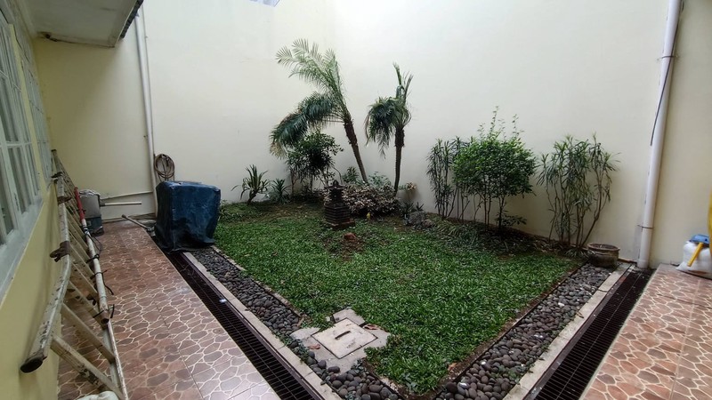 RUMAH MEWAH 2 LANTAI DI CLUSTER TERDEPAN KOTA WISATA CIBUBUR