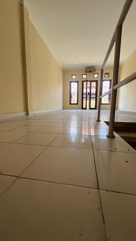 Freehold - 3-Storey Business  space in by pass road near Ngurah Rai Airport, Kuta, Bali