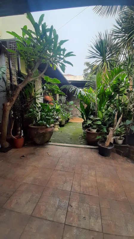 Dijual Rumah siap pakai di Lebak Lestari Indah bebas banjir