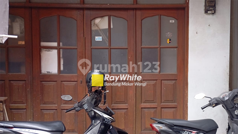 Rumah dan Paviliun Strategis Ciumbuleuit Furnished (fn)