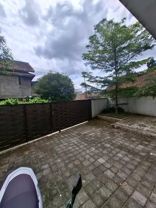 Rumah Siap Huni Semi Furnished di Setiabudi, Bandung