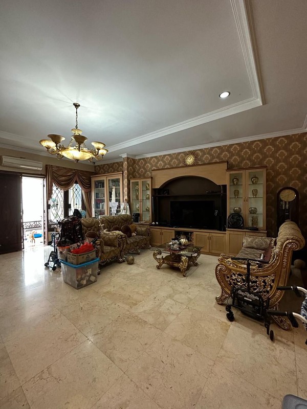 DIJUAL CEPAT! RUMAH MEWAH SIAP HUNI DI FATMAWATI TOWNHOUSE