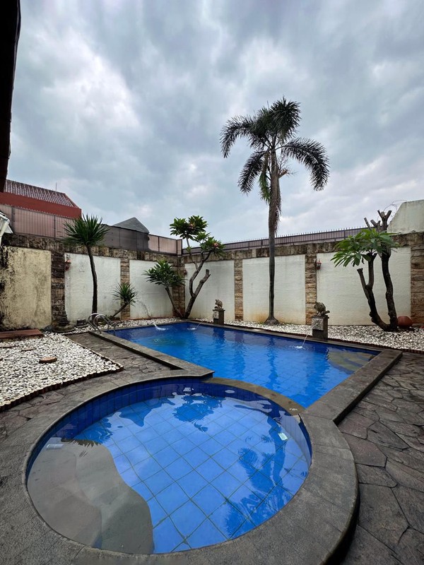 DIJUAL CEPAT! RUMAH MEWAH SIAP HUNI DI FATMAWATI TOWNHOUSE