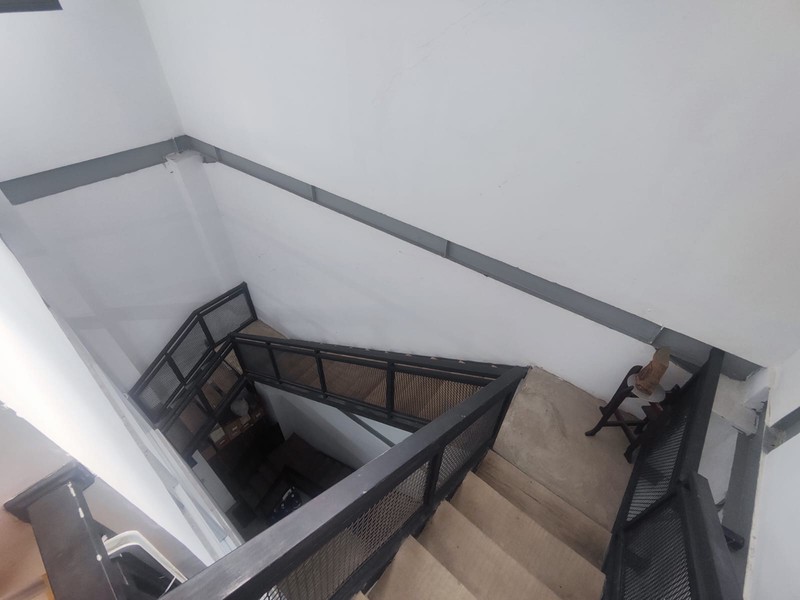 Ruko Besar Siap Pakai di Gatot Subroto, Bandung