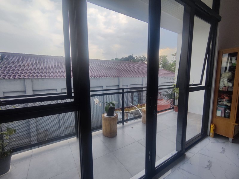 Ruko Besar Siap Pakai di Gatot Subroto, Bandung