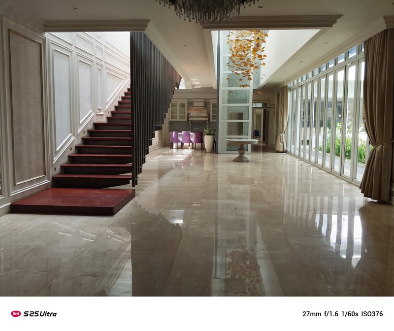 Rumah Lux Siap Huni di Batununggal, Bandung