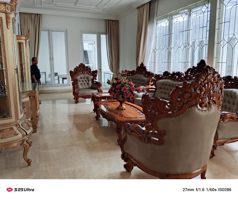 Rumah Lux Siap Huni di Batununggal, Bandung