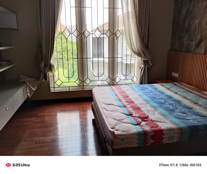 Rumah Lux Siap Huni di Batununggal, Bandung