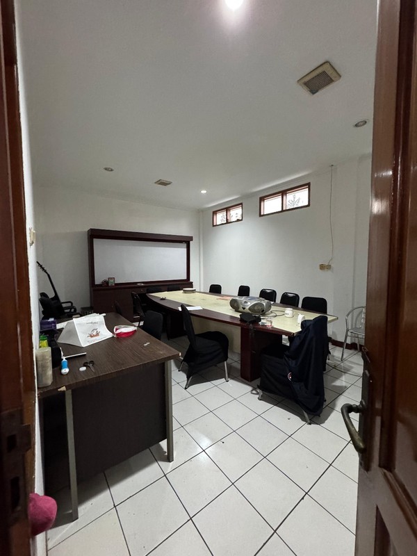 Ruko Siap Pakai Bisa Untuk Kantor di Dago