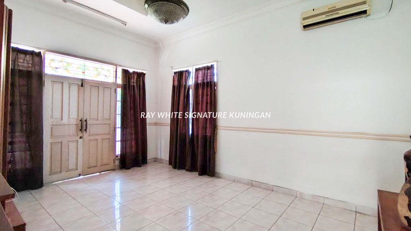 DIsewakan Rumah 2 Lantai di Perumahan Tanjung Mas Raya