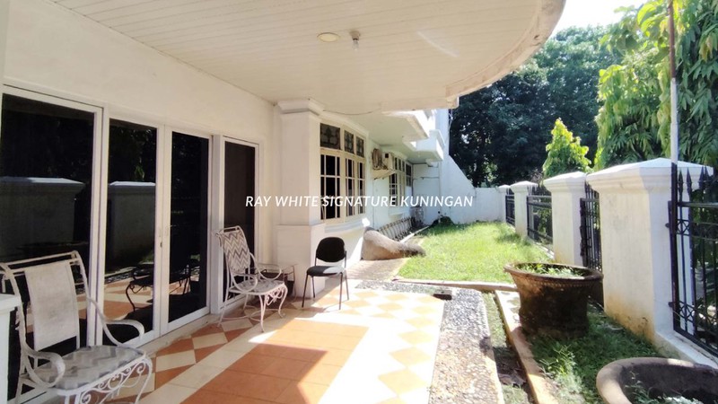 DIsewakan Rumah 2 Lantai di Perumahan Tanjung Mas Raya