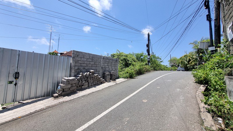 Land For Sale on Merak Main Road, Goa Gong - Ungasan