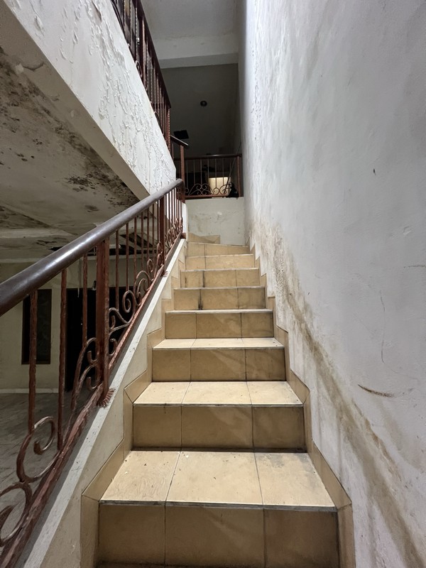 Rumah Sunter Medit Jalan Boulevard  6x18 m2 Hadap Selatan