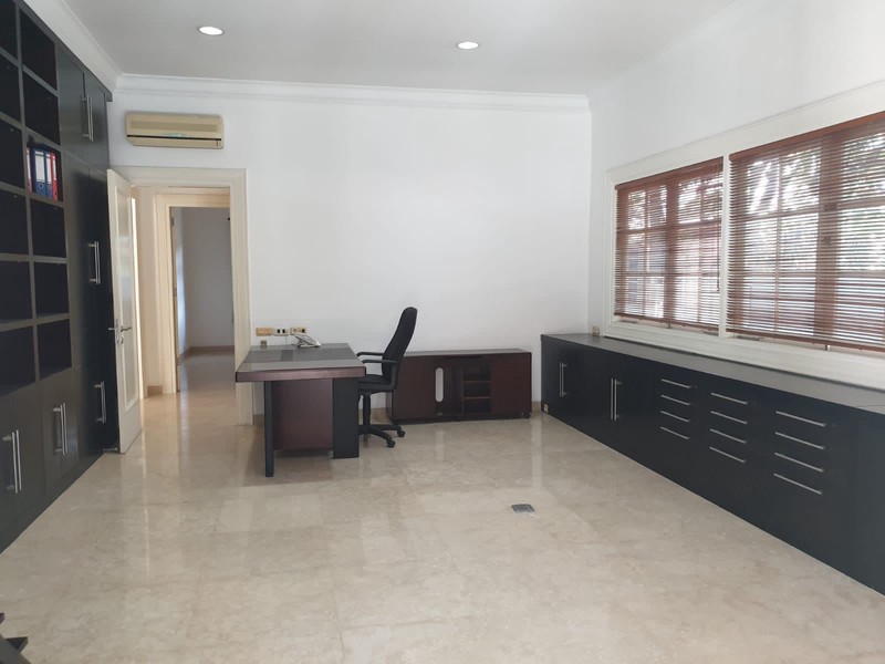 Rumah Sewa di Kemang Utara 