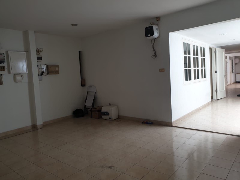 Rumah Sewa di Kemang Utara 