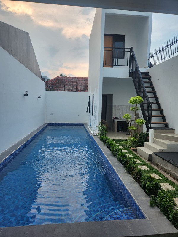 Rumah baru mewah full marmer siap huni kemang 