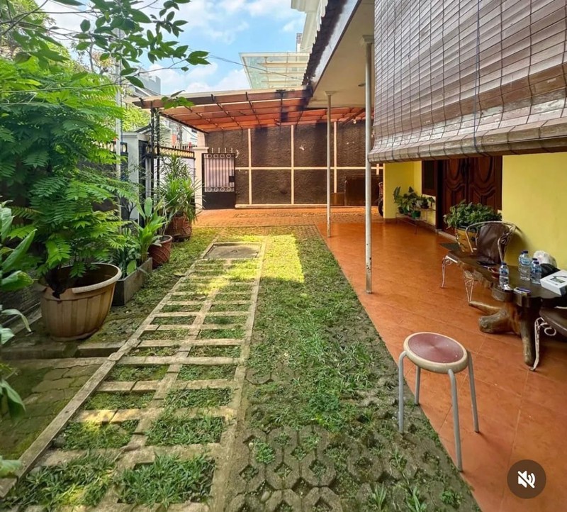 Dijual Rumah Lokasi Bagus Di Kebayoran Baru, Jakarta Selatan