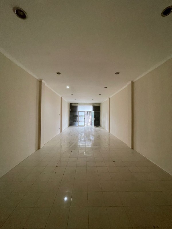 Ruko Bagus 2,5 Lantai Jalan Utama Tole Iskandar Sukmajaya Depok