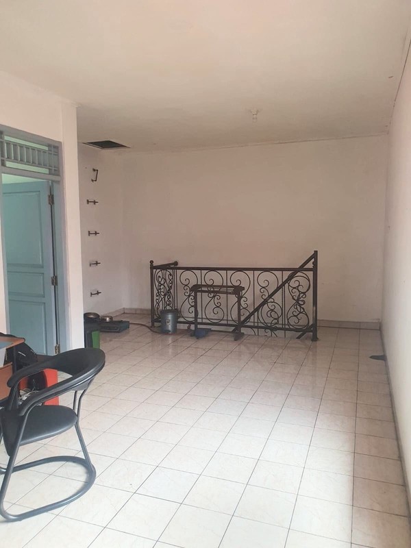 Dijual - Komersial Eks Bengkel Motor AHASS